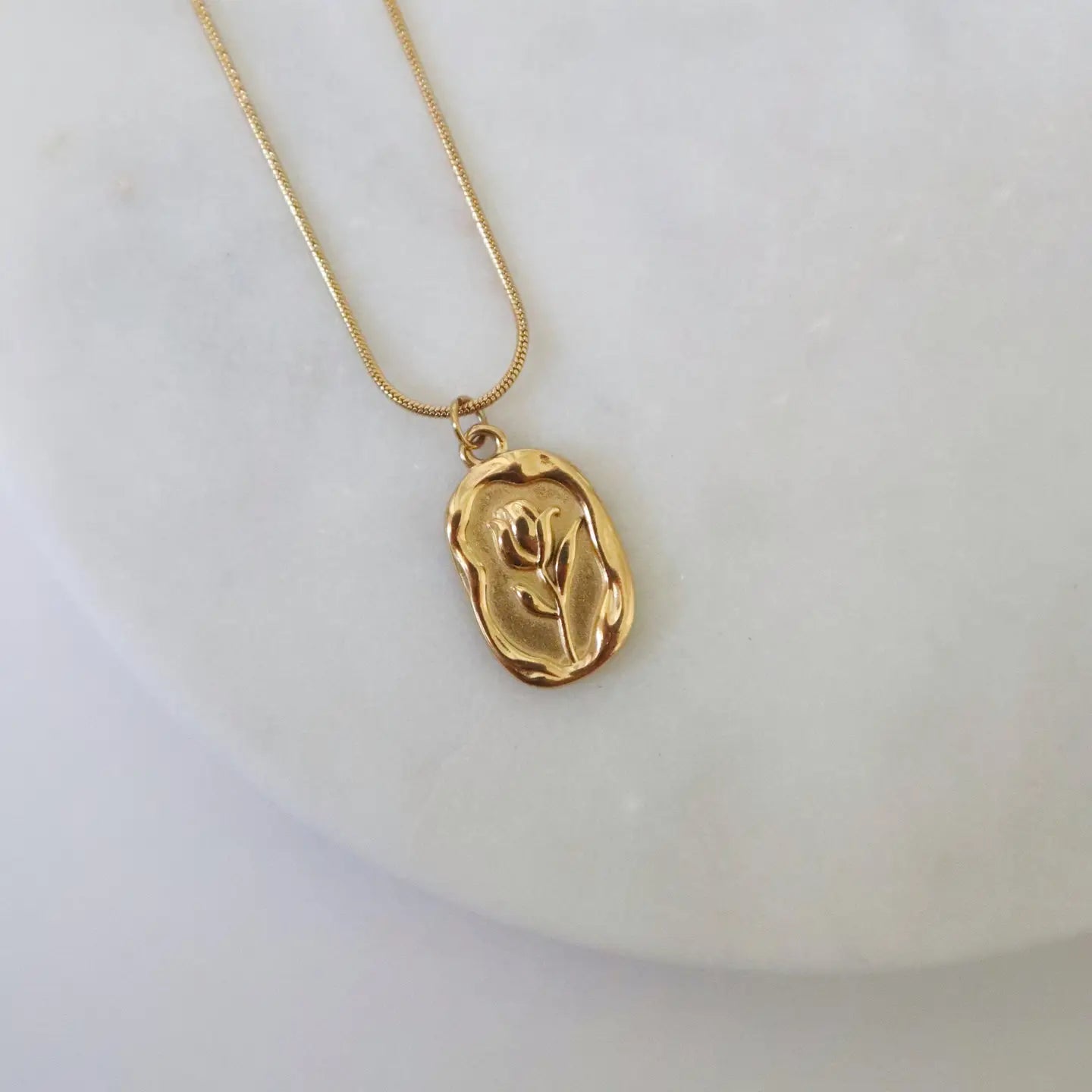 Tulip Pendant Necklace